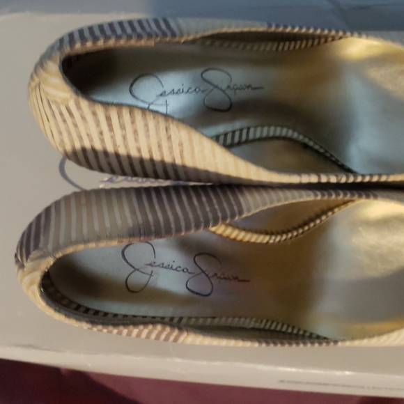 Jessica simpson sand and seaside stripe heels - Picture 8 of 8